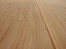 Tesaná podlaha detail 1
